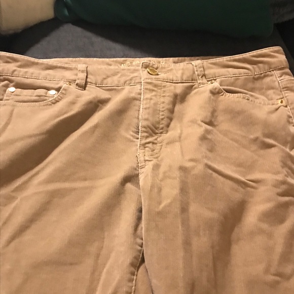 Pant - Picture 2 of 6